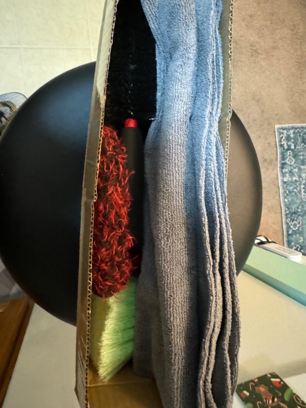 7PACK Car Engine Bay Details Cleaning Kit, Soft-bristled Engine Surface Brush,Long&Slim Bendable Brush, Edgeless Drying Towel,Finger Microfiber Applicator, Deep Cleans Engine Bay Hard to Reach Place customer photo 1