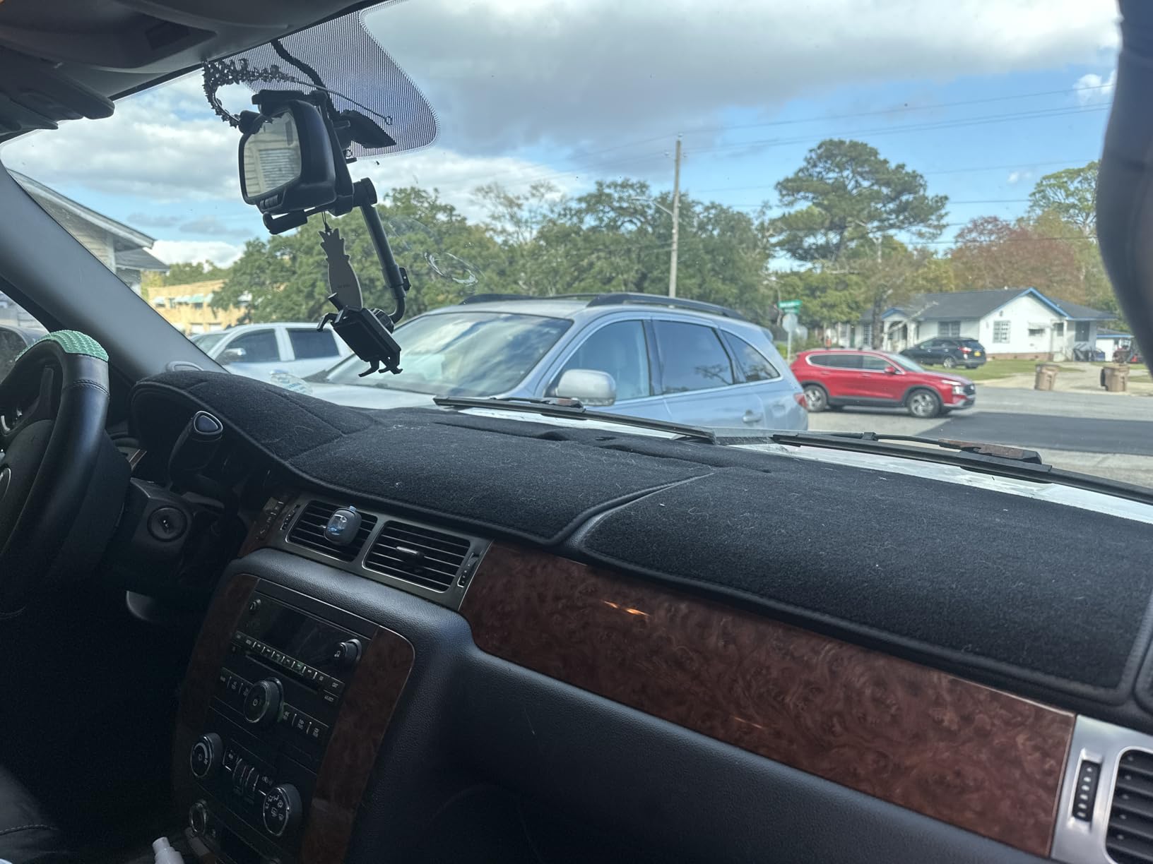 Dashboard Cover for Chevrolet Silverado 1500 2500 3500 1999-2006 Avalanche Chevy Tahoe Suburban GMC Sierra Yukon Dash Cover Mat(Premium Carpet, Beige) customer photo 2