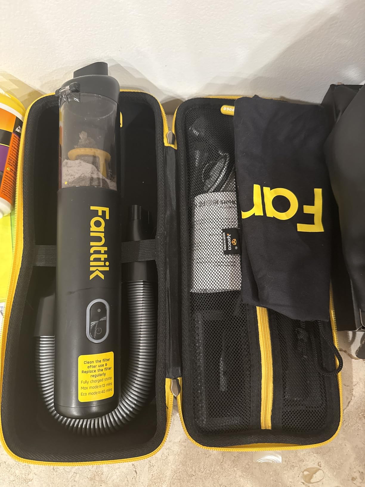 Fanttik Slim V8 APEX Car Vacuum, 4-in-1 Portable Mini Cordless Vacuum with 19000pa Suction Power, Type-C Charge, 2 Suction Modes, Handheld Vacuum for Small Jobs, Car, Office Desk, Keyboards (Black) customer photo 2