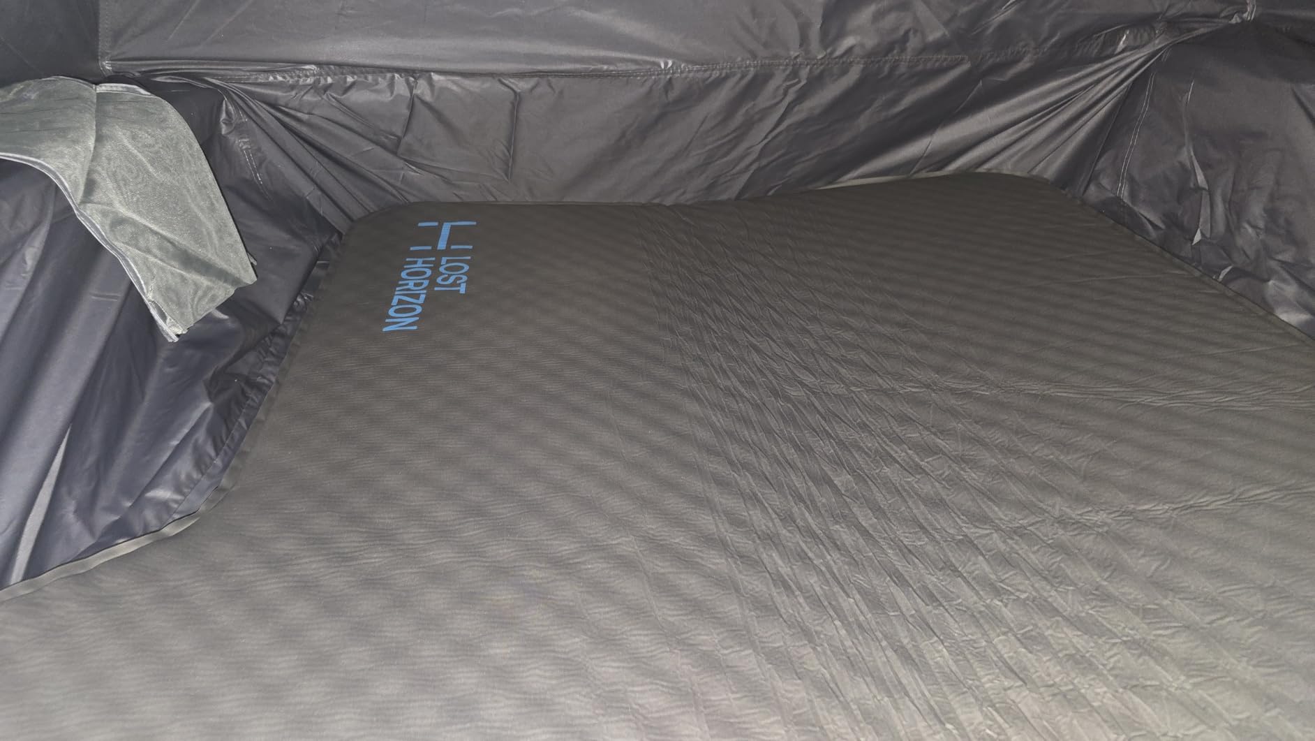 LOSTHORIZON Truck Bed Camping Air Mattress with Foam, Self Inflating Sleeping Pad for Tacoma 6FT with Pump Sack, 4.5