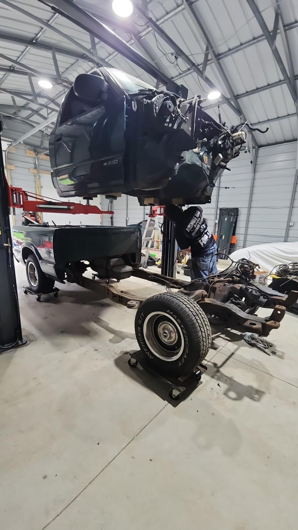 KATOOL 11000lbs Single Point Lock Release Direct Drive Two Post Lift Asymmetry Arm 3+2 Double S Design Clear Floor Car Lift customer photo 1