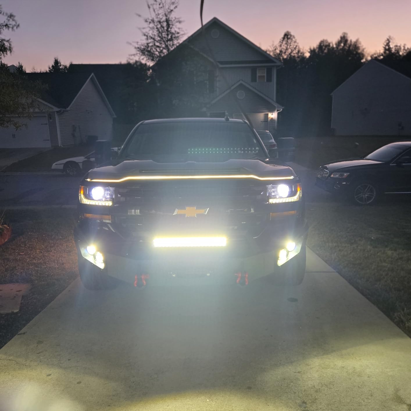 Pickup Truck Front Bumper Compatible with 2014-2015 Chevy Silverado 1500 Off-Road Bumper Equipped with 5 x LED Lights, License Plate Bracket, Winch Plate, Sensor Holes & D-rings, Black customer photo 2