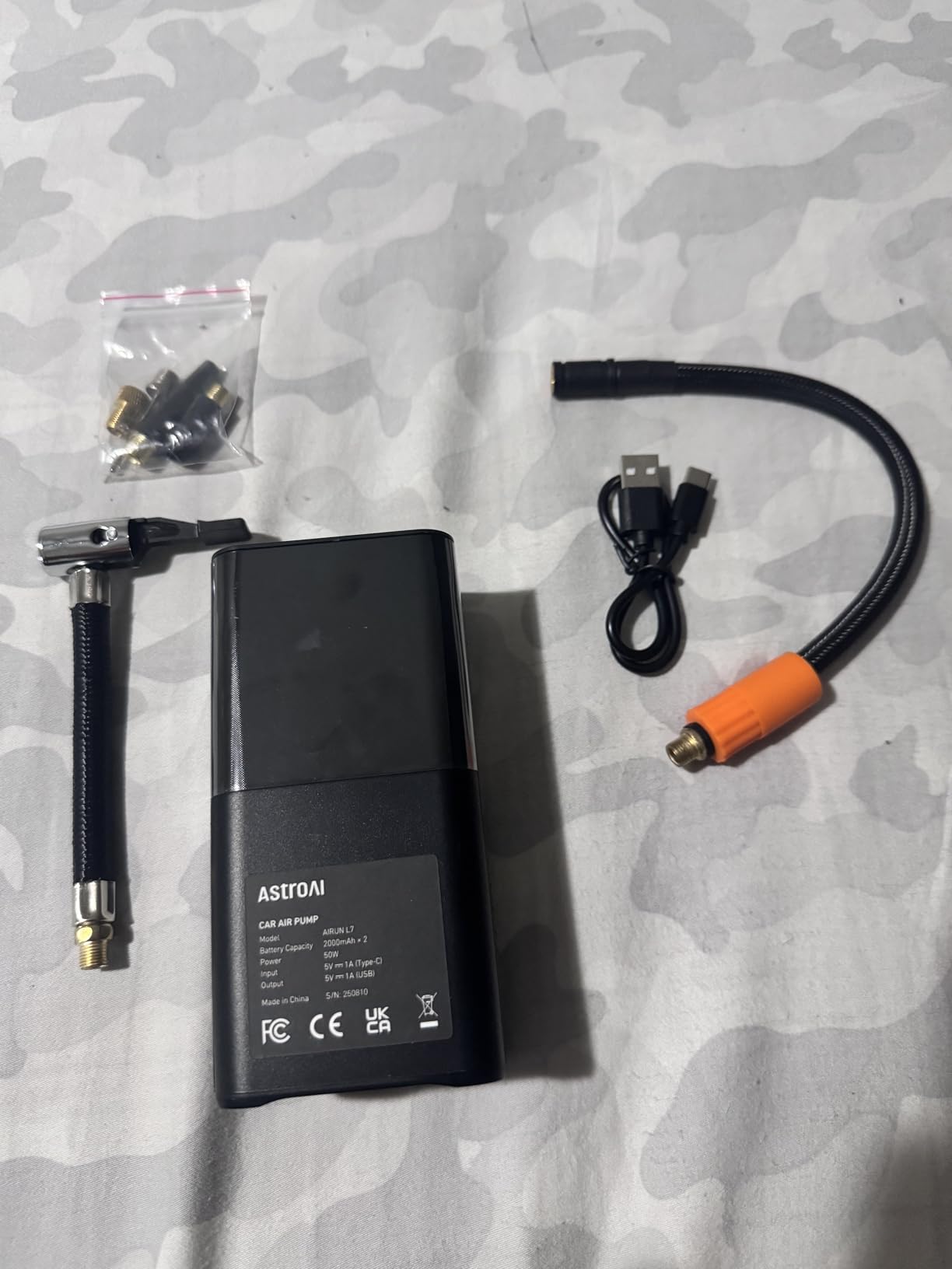 AstroAI L7 Tire Inflator Portable Air Compressor Cordless Mini Bike Pump with Digital Dual Values Display, 150 PSI Car Tires Air Pump with LED Lights&Pressure Gauge for Auto, Motorcycles, Bikes, Balls customer photo 1