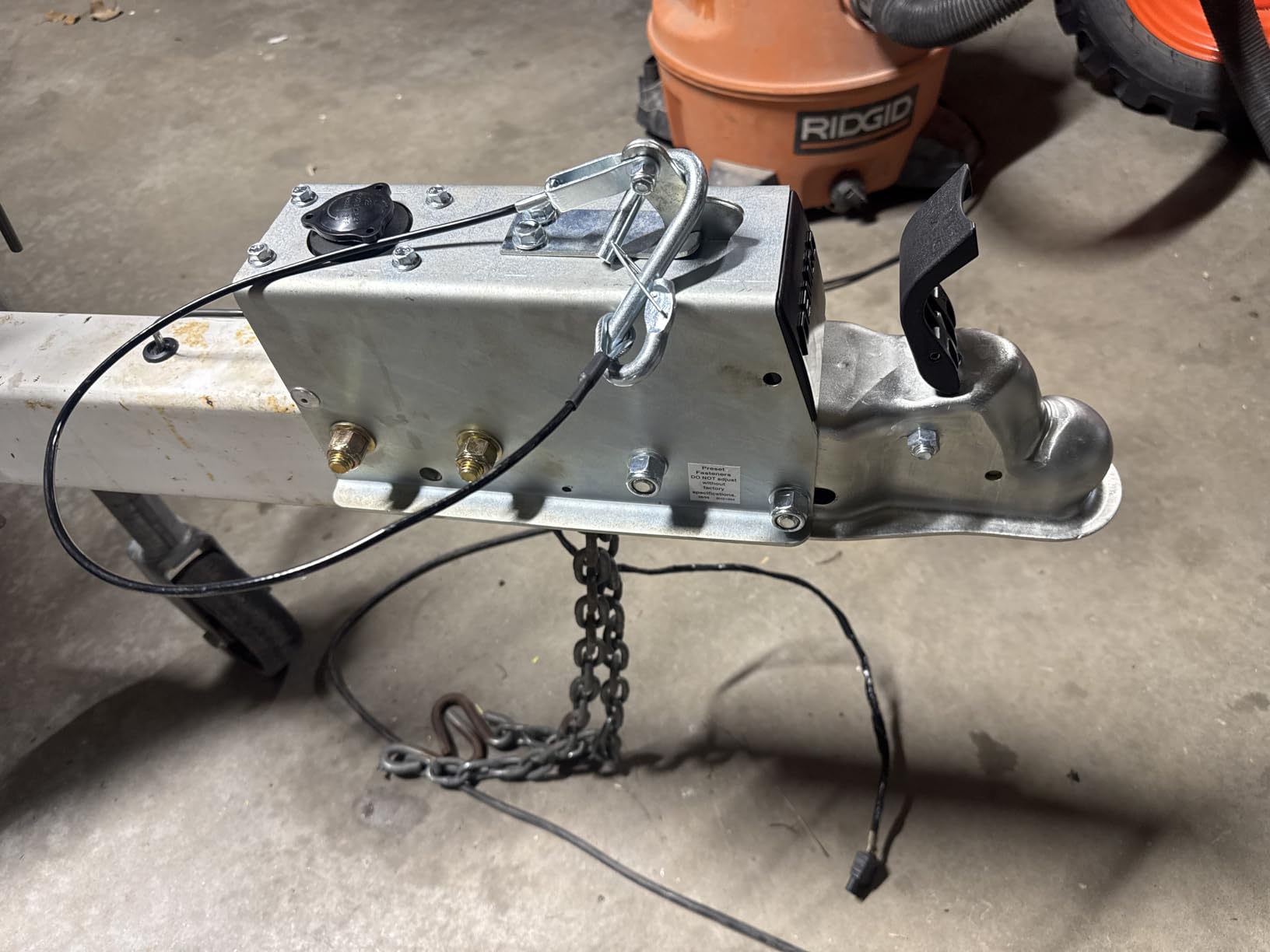 Demco DA70 Surge Brake Actuator for Hydraulic Drum Brakes 7K EZ-Latch 2