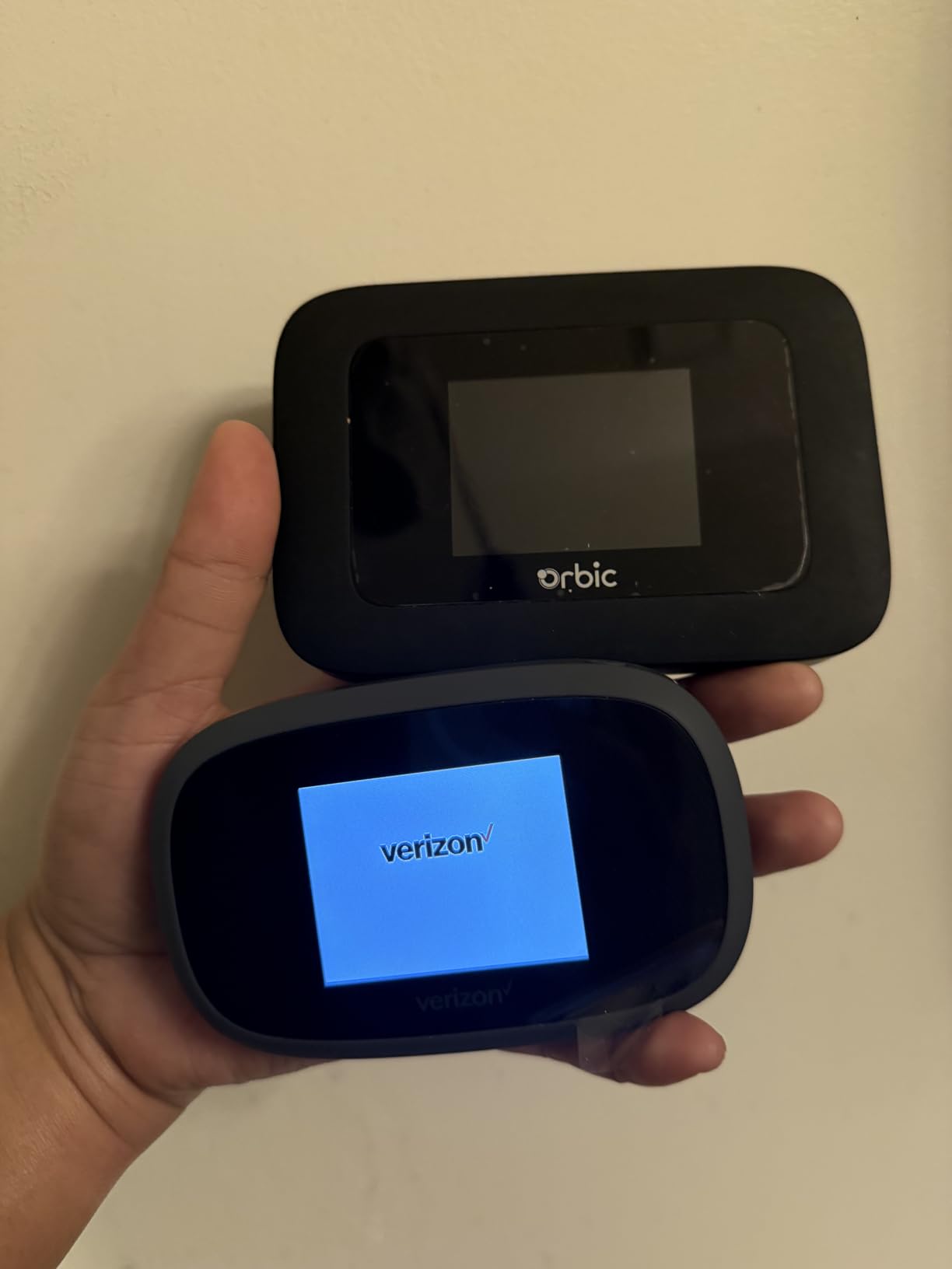 Verizon Wireless Jetpack Inseego MiFi 8800L | Free VPN Mobile Hotspot for Travel | 4G Mobile Portable WiFi | Unlocked Globally | Near 5G Speed up to 1200 Mbps customer photo 2