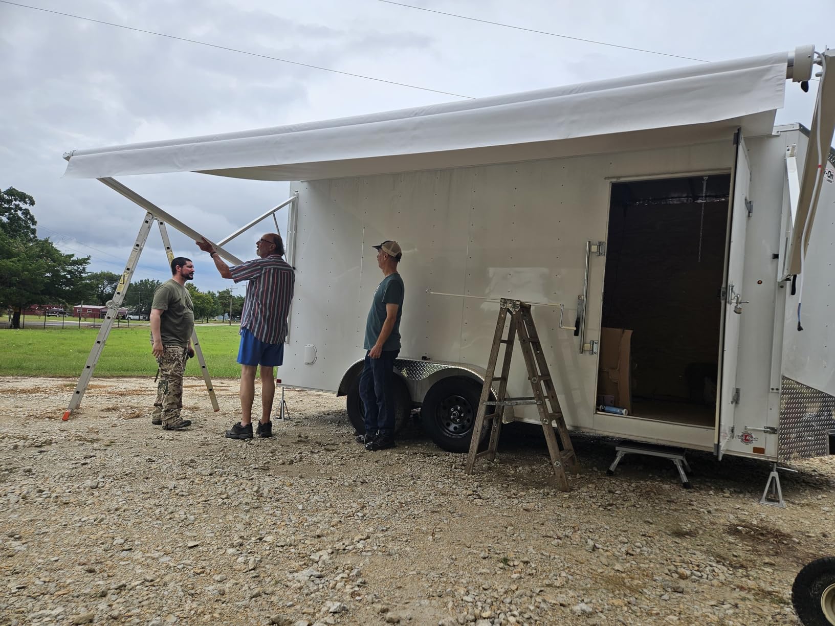 Suncode RV Awning for RV&Camper-Motorized RV Awning, Electric Camper Awning Complete Kit-14x8Ft-White Frame &Black Fade customer photo 1