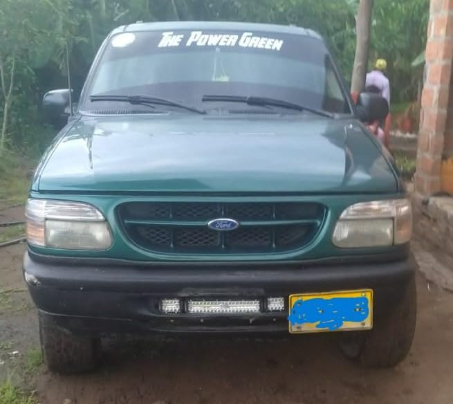 NAOEVO 12 Inch LED Light Bar and 4PCS 4 Inch LED Pod Lights, 54000LM LED Fog/Driving/Off Road Lights, Triple Row Spot Flood Combo LED Light Bar for Truck Car UTV ATV Boat customer photo 1