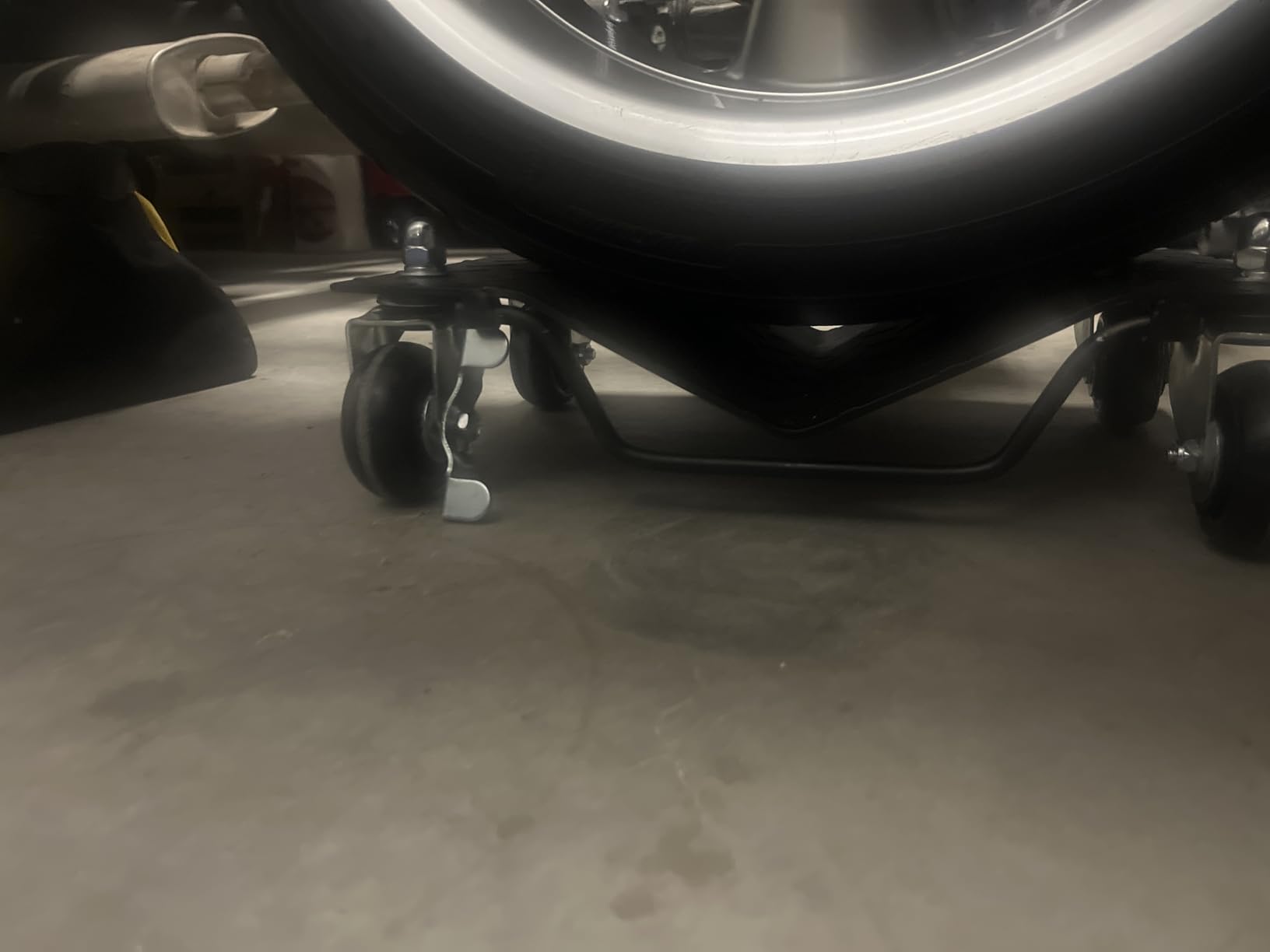 TUFFIOM Car Wheel Dolly Set of 4, 6000LBS Capacity Wheel Dolly, Heavy Duty Vehicle Dolly Upgraded, Steel Tire Skates with Brakes, Black customer photo 1