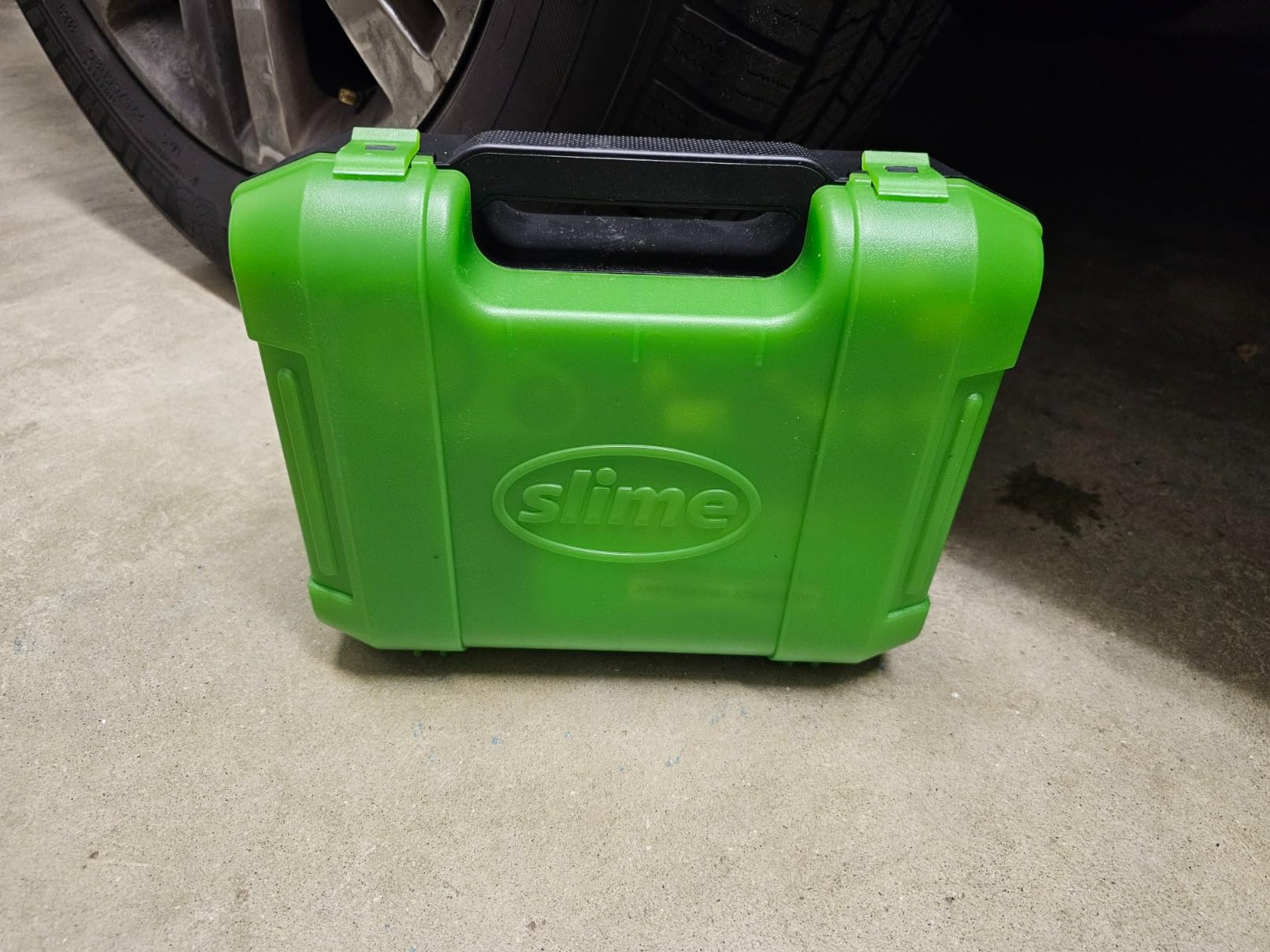 Slime 50158 Flat Tire Repair Kit, Smart Spair Ultra, All-in-One Solution, Repairs and Inflates, Car/Trailer, 10 Min Fix customer photo 2