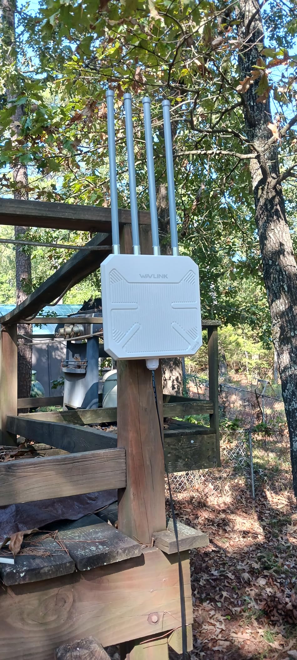 WAVLINK AX3000 Outdoor WiFi 6 Extender Long Range, Outdoor Wireless Access Point, Active PoE, 4x8dBi Antennas,Work with Starlink/Cameras/Router,IP67,Up to 256 Devices for Farm,Yard,RV customer photo 2