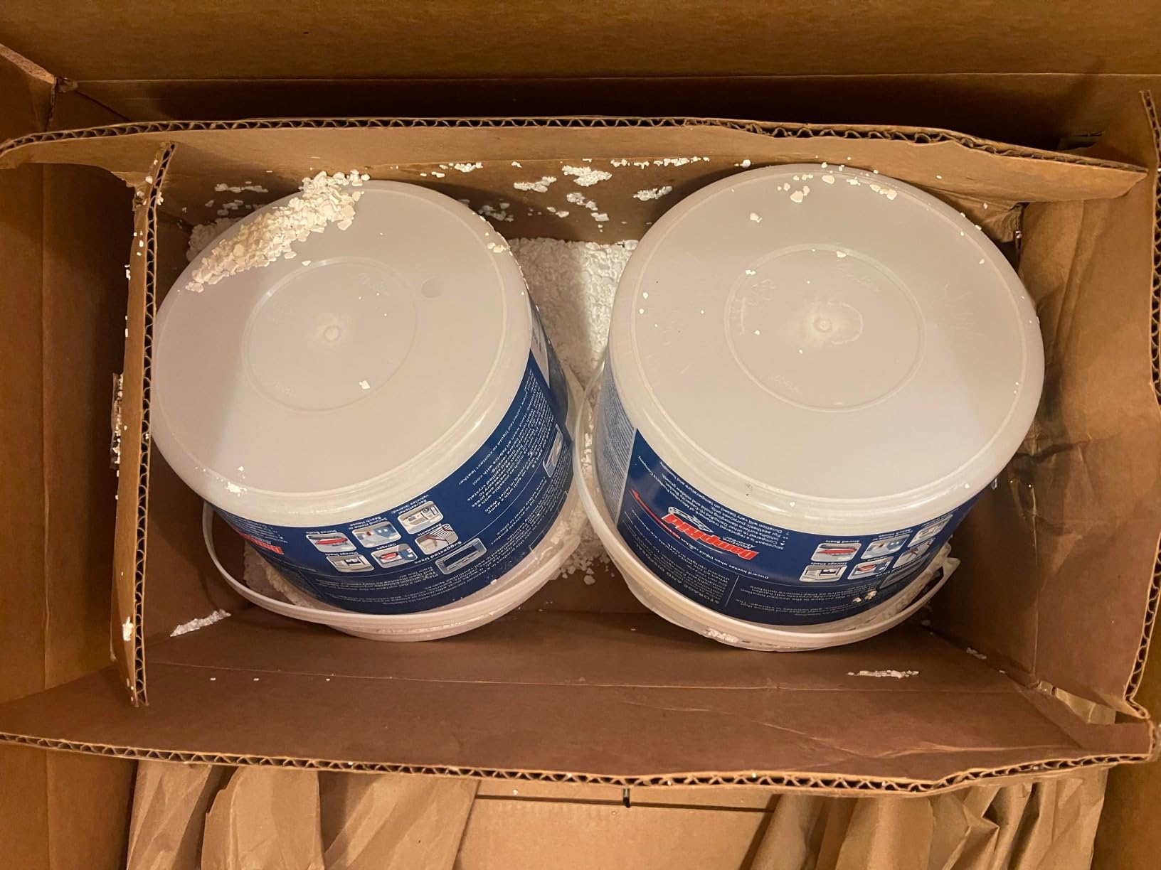 DampRid Hi-Capacity Moisture Absorber Bucket, Fragrance Free, 2 lb. 15.5 oz. & Moisture Detection Strip (2 Pack), Attracts & Traps Excess Moisture customer photo 1