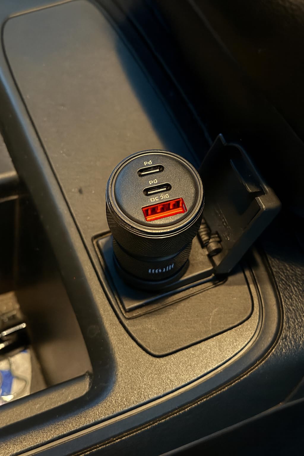 USB-C Car Charger, 3-Port 90W Fast Car Charger, Dual USB-C & USB-A Car Power Adapter, PD3.0 & QC3.0 Fast Charging for iPhone 17/16/15/14/13Pro Max, iPad, MacBook and More customer photo 1