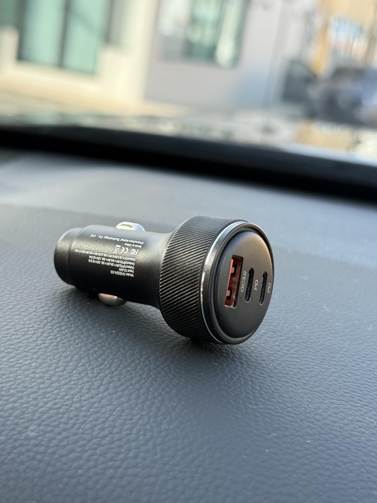 USB-C Car Charger, 3-Port 90W Fast Car Charger, Dual USB-C & USB-A Car Power Adapter, PD3.0 & QC3.0 Fast Charging for iPhone 17/16/15/14/13Pro Max, iPad, MacBook and More customer photo 2