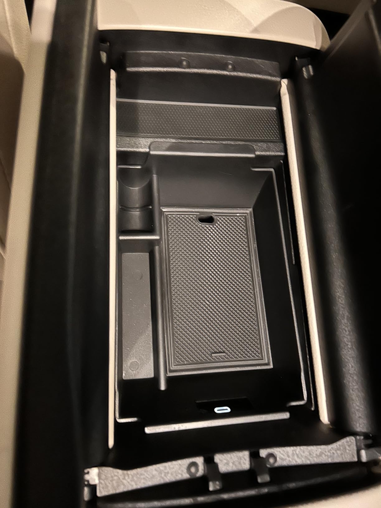 RUNROAD Center Console Organizer Tray Compatible with Mercedes Benz 2020-2026 GLE Class W167 350 450 AMG 53 GLS X167 450 580 63 Accessories, Middle Console Organizer GLE350 Armrest GLE450 Storage Box customer photo 1