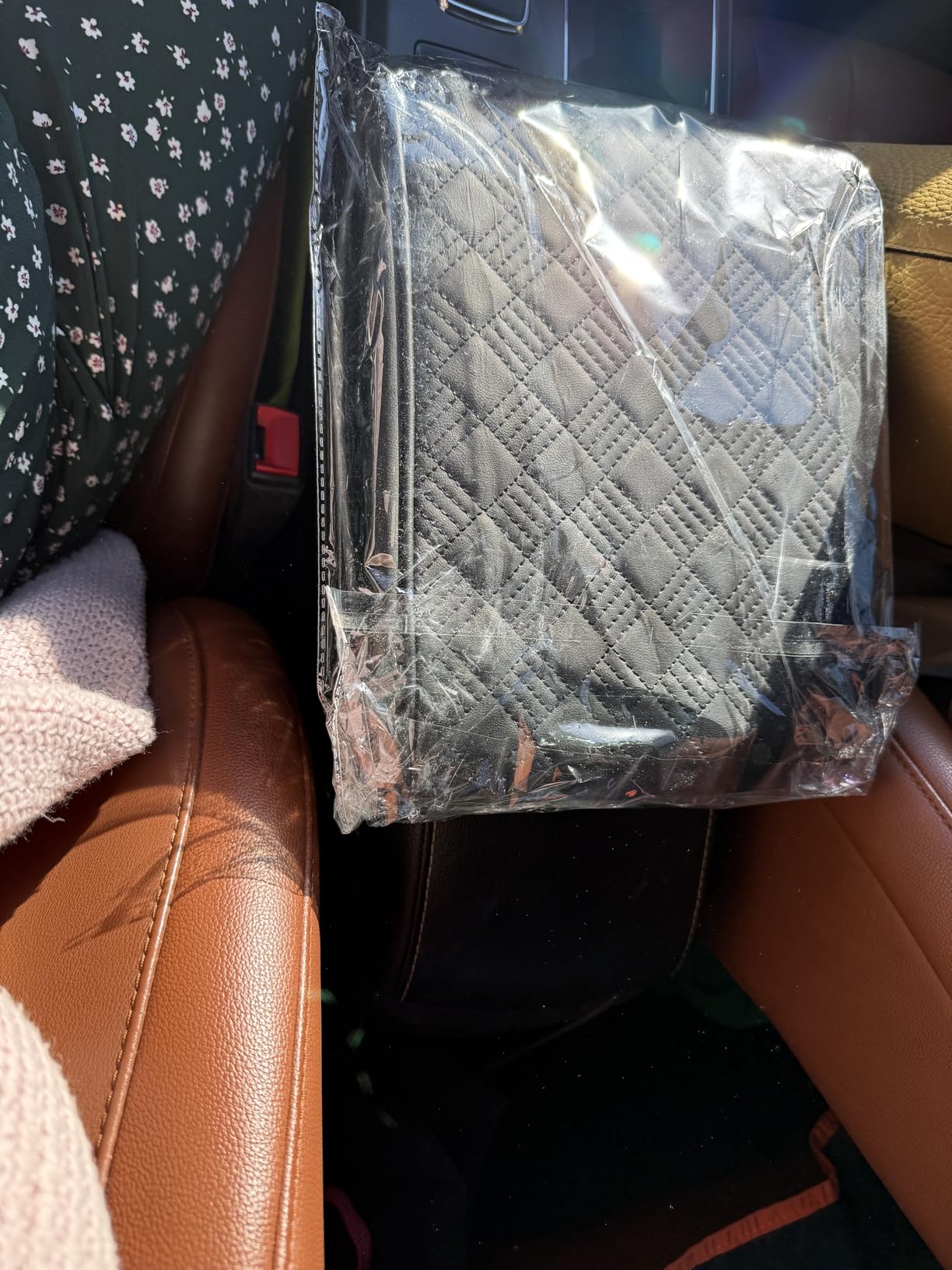 Car Armrest Cushion, 12.2