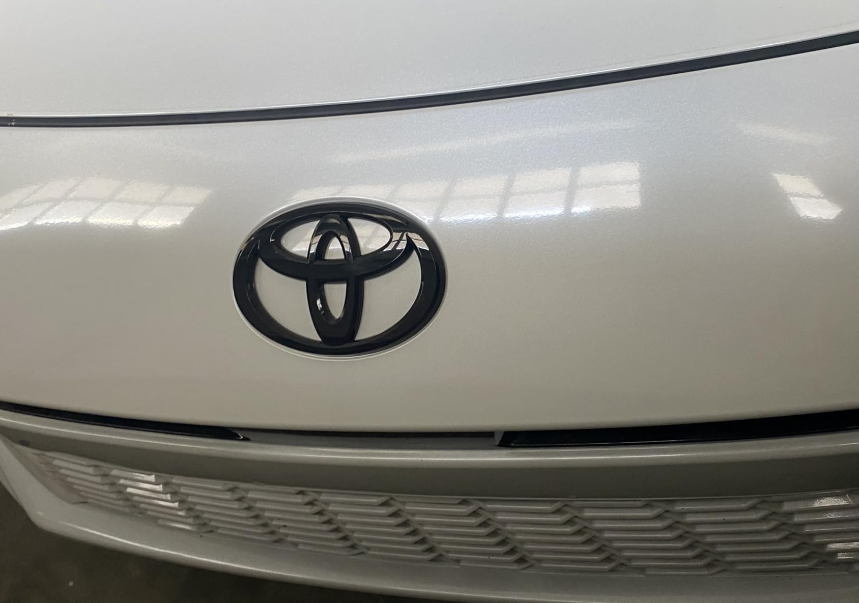 Genuine Toyota 2025 + Camry XSE Gloss Black Emblem Overlays Set (Front Wheel Drive) customer photo 2