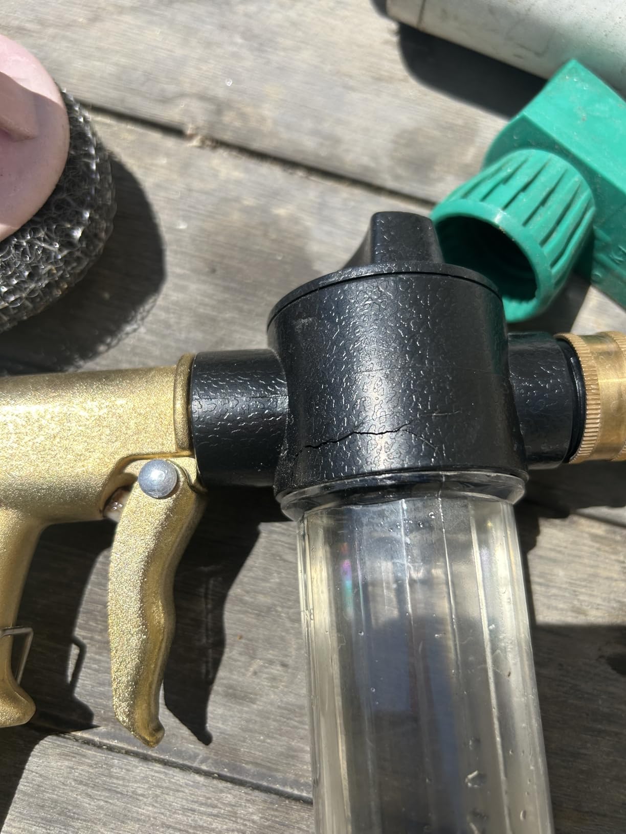 High Pressure Car Wash Foam Gun Sprayer, Heavy Duty Metal Garden Hose Nozzle with 3.5oz/100cc Plastic Soap Dispenser Bottle, For Pet Showering, Gardening, Floor Cleaning (Brass) customer photo 2