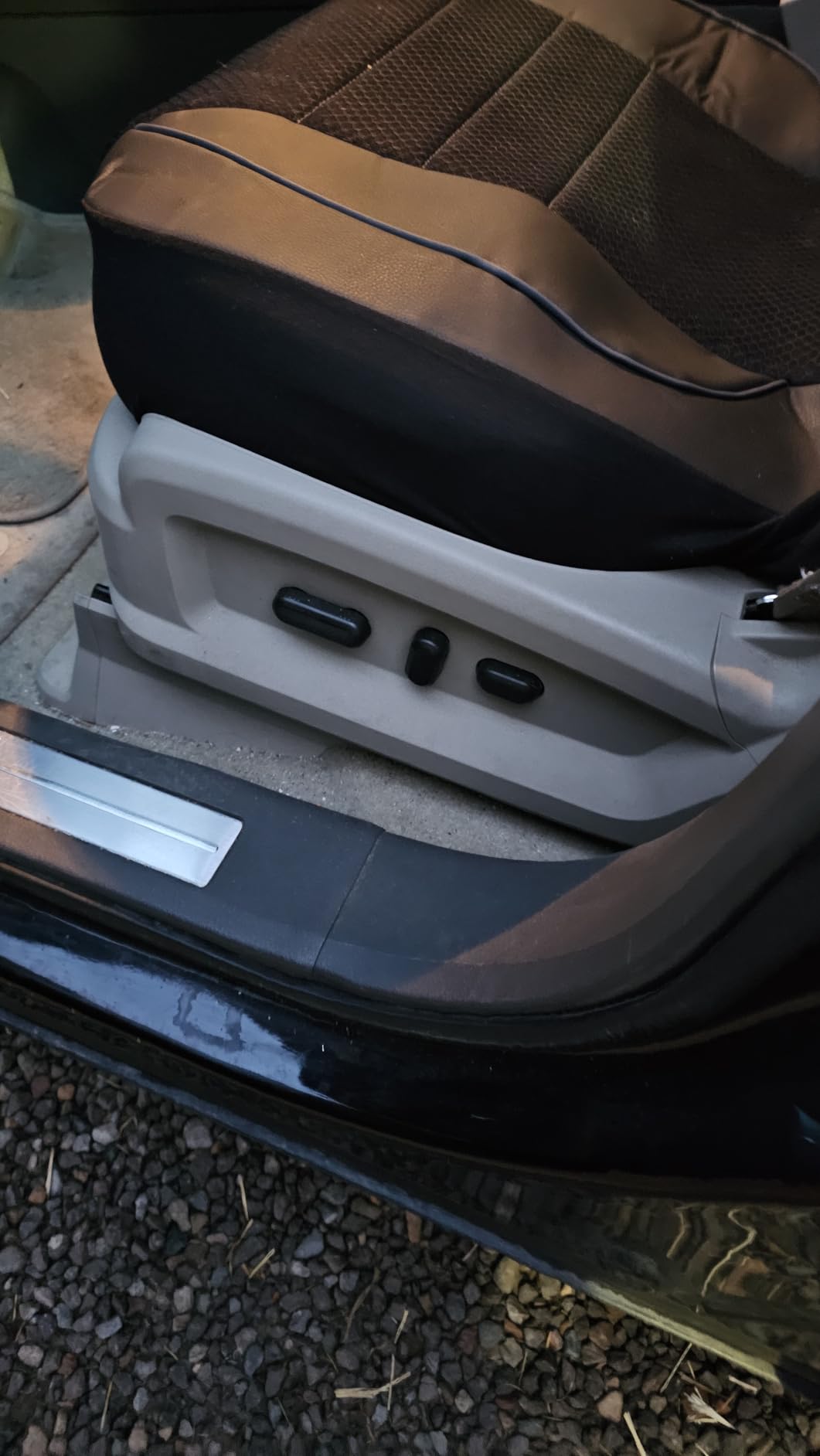 Skechers Air-Cooled Memory Foam Seat Covers,Mesh Thick Car Seat Covers,Piping Leather Car Seat Covers Front Seats,Airbag Compatible,Automotive Comfort Universal FitMost Cars,Vans,Truck,SUV,Black customer photo 1