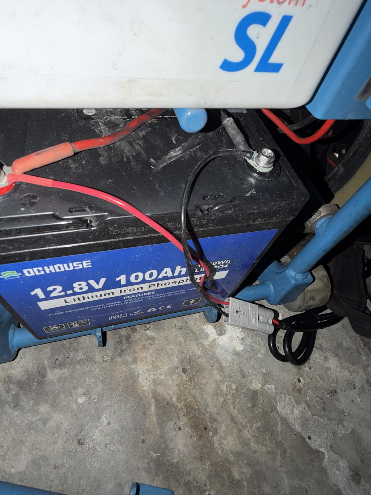 DC HOUSE 12V 100Ah LiFePO4 Trolling Motor Lithium Battery, Group 24, Bluetooth & Low Temp Cut-Off, Up to 15000 Cycles, 100A BMS, Perfect for Trolling Motors, Marine, Boat, Solar customer photo 1