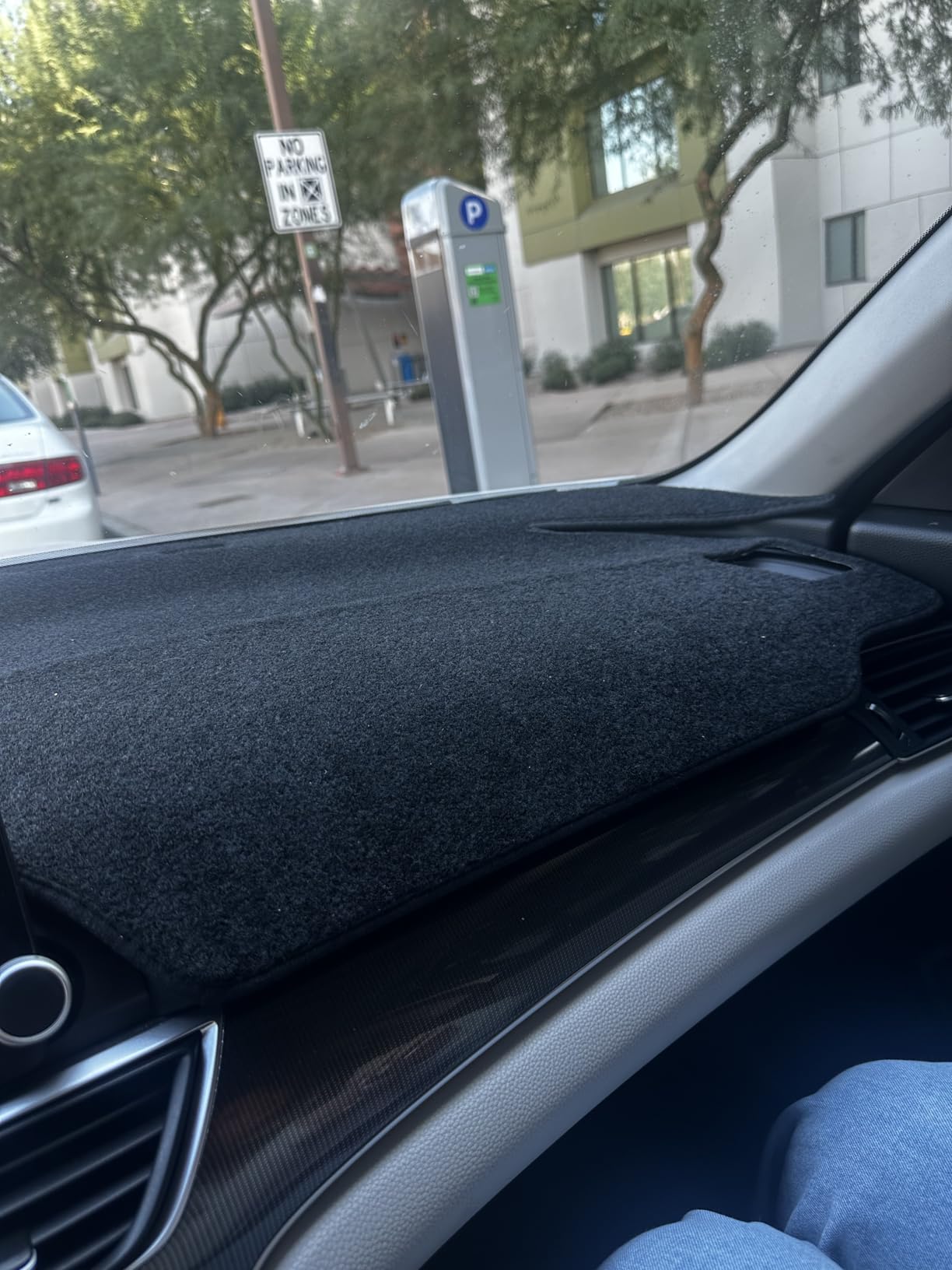 KUST Black Dash Cover for 2007-13 Chevy Chevrolet Silverado 1500 2500 3500 LTZ/Avalanche/GMC Sierra SLT Denali, 2007-14 Chevrolet Tahoe/Suburban/GMC Yukon XL (Only Fit One Glove Box Dashboard) customer photo 2