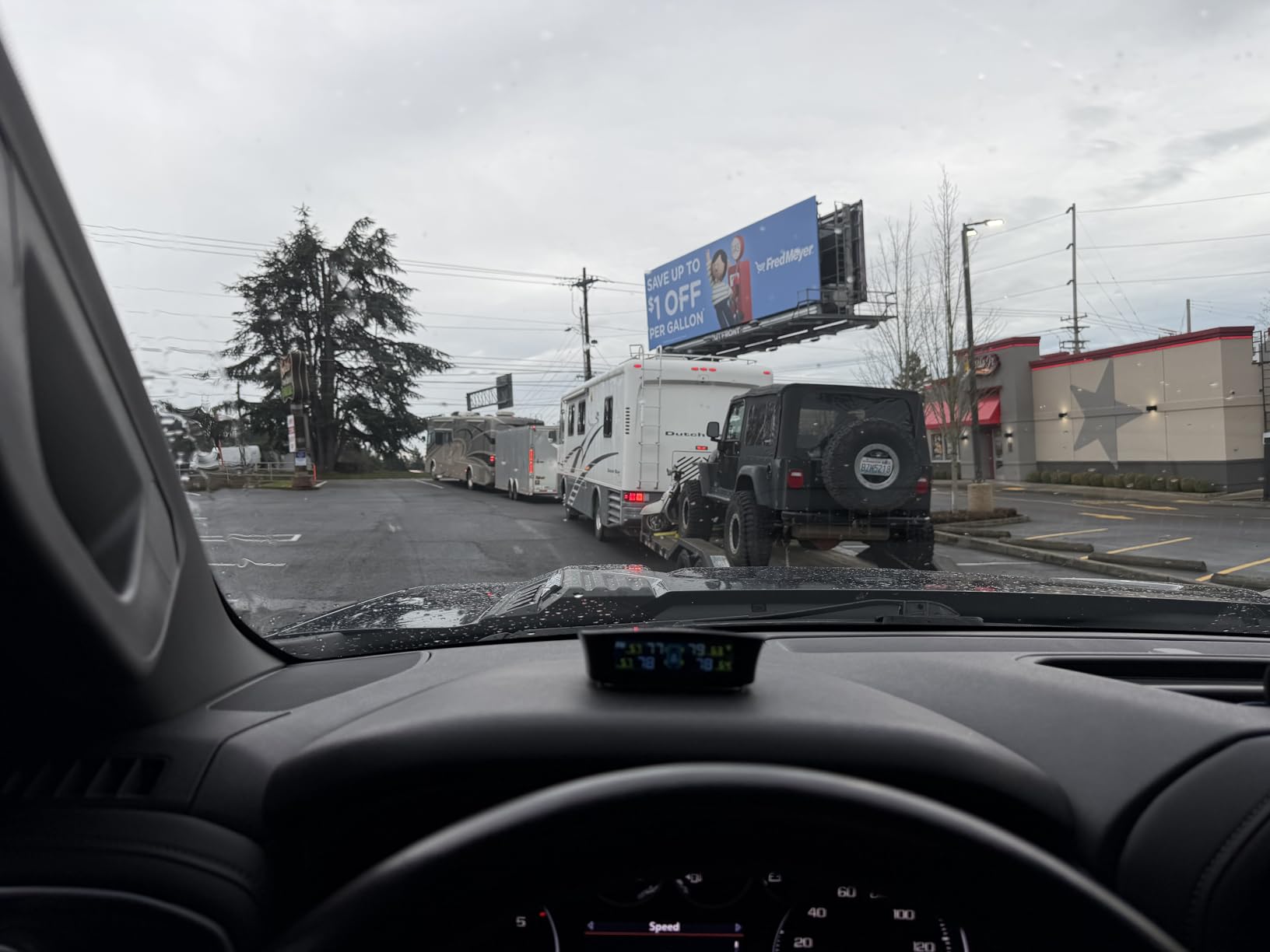 Tymate TM3 RV Tire Pressure Monitoring System, Tire Pressure Monitor with Solar Charge, TPMS with 4 Sensors(Max to 10) & 6 Alarm Modes, 2024 Updated w/Color LCD Display, 0-87PSI for RV/Trailer/Truck customer photo 2