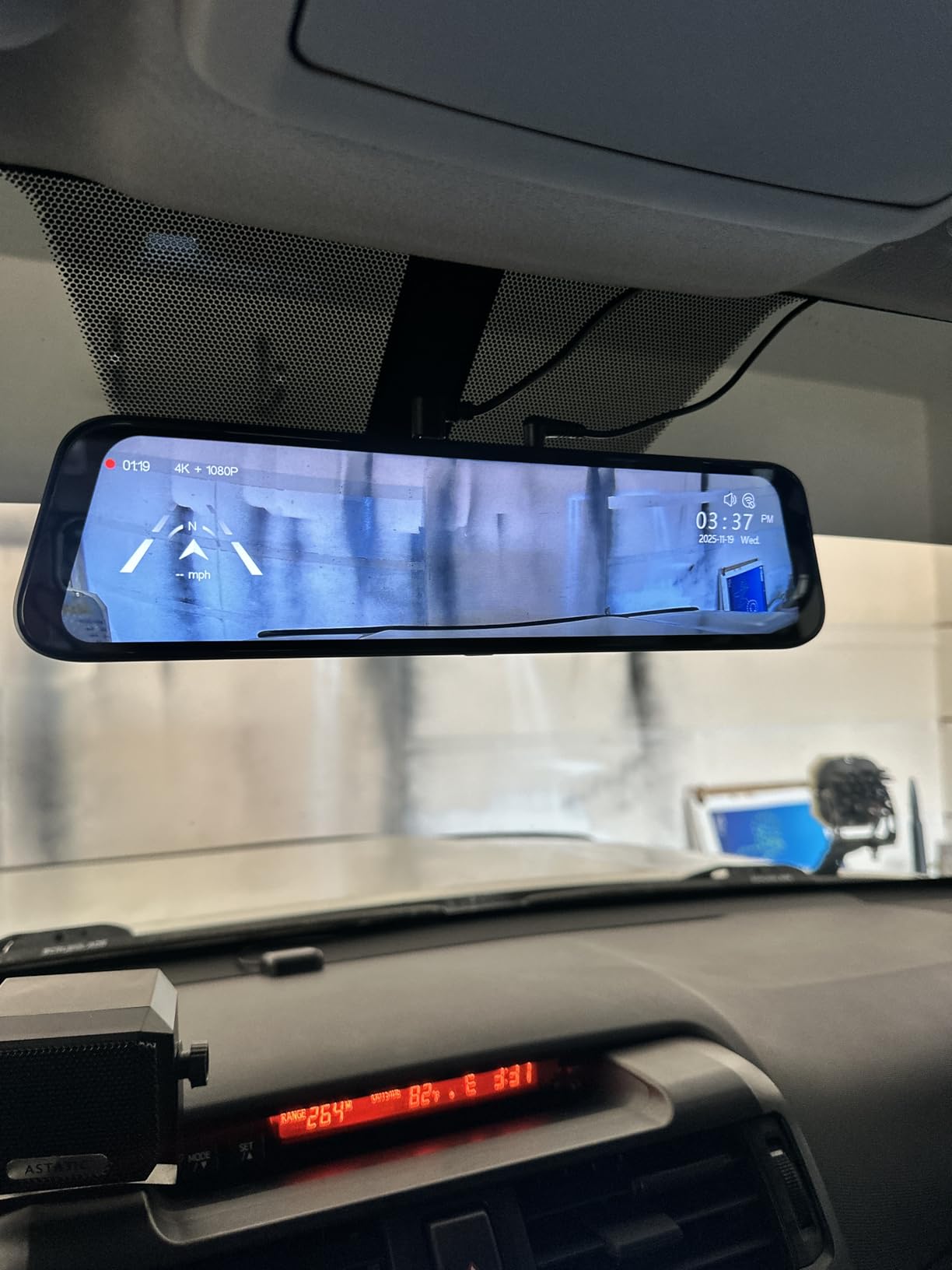 WOLFBOX G850 PRO 4K Mirror Dash Cam with ADAS and BSD, 64GB Card, 5.8GHz WiFi customer photo 2