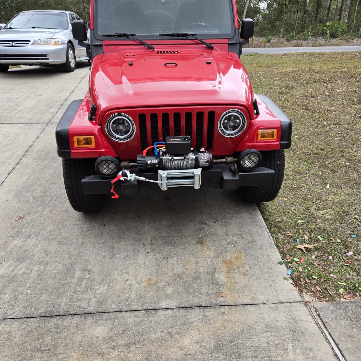 VEVOR Electric Winch, 18,000 lb Truck Trailer Jeep Winch, 12V DC 7/16 in x 85 ft Steel Cable Roller Fairlead Wireless & Wired Remote Control, IP55 Waterproof Towing for Off Road SUV Jeep Truck Trailer customer photo 1