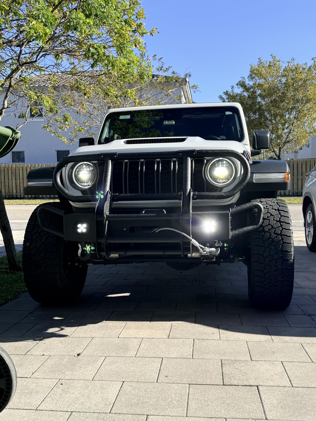 Hooke Road Front Bumper Grille Brush Guard for 2018-2026 Jeep Wrangler JL & Gladiator JT, Stubby Tube Bumper with Winch Plate, Bright Lights and D-rings customer photo 1