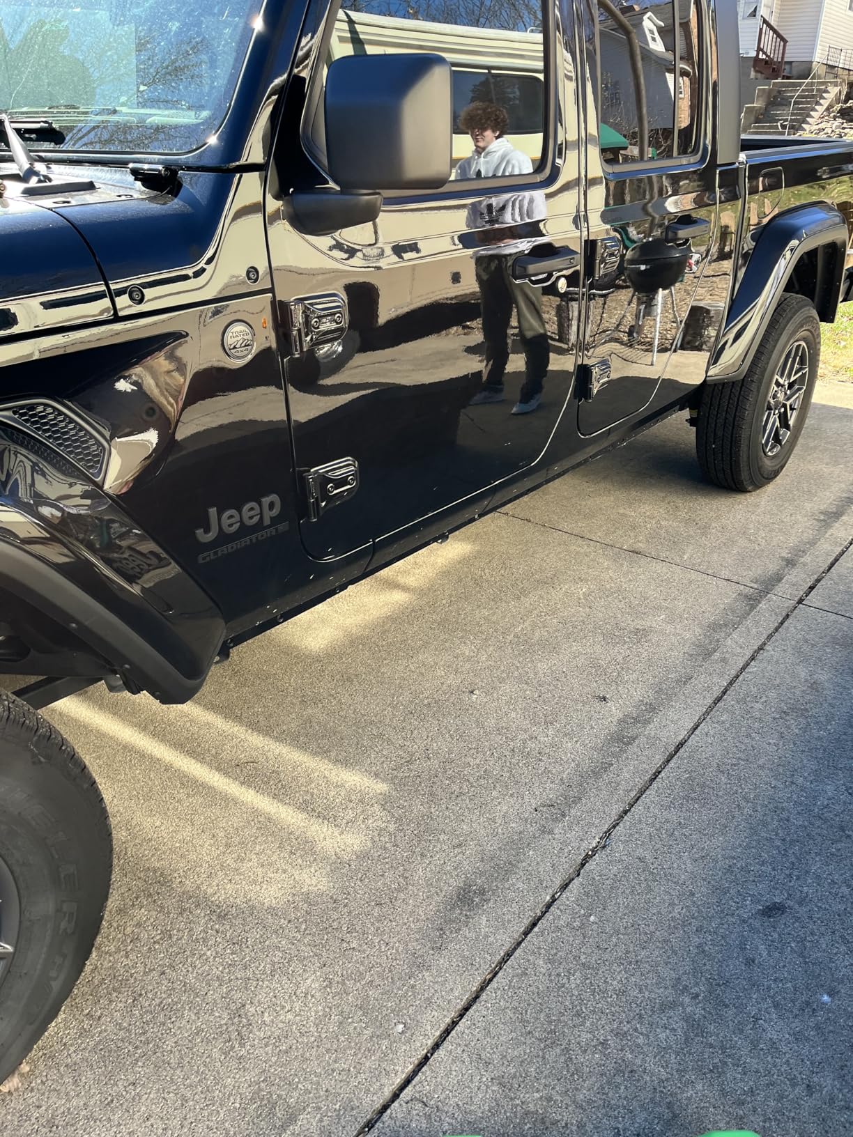 BINARY STAR Curve Design Running Boards Compatible with Vehicle 2020-2026 Jeep Gladiator JT 4 Door, Rock Rails Sliders Drop Down Side Steps Made with Carbon Steel customer photo 1