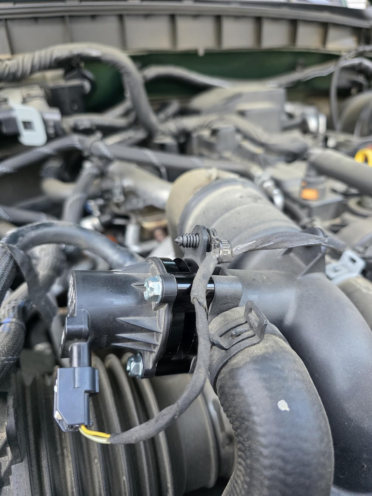 Car Turbine Blow-Off Valve Adapter BOV Spare Parts Replacement Compatible With 2019 And Above Ranger And Explorer ST Ecoboost(Black) customer photo 1