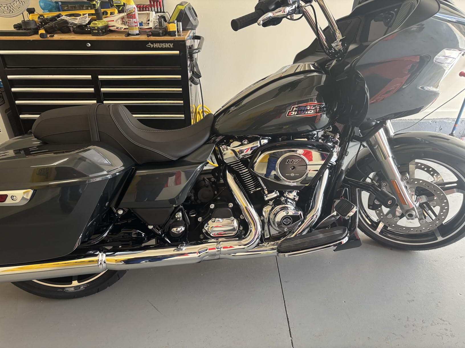 2014-2026 Engine Guard Flat Out Crash Bar compatible with Harley Davidson Touring Street Road Glide Road King Electra Glide Ultra Limited, Gloss Black Motorcycle Bumper customer photo 2