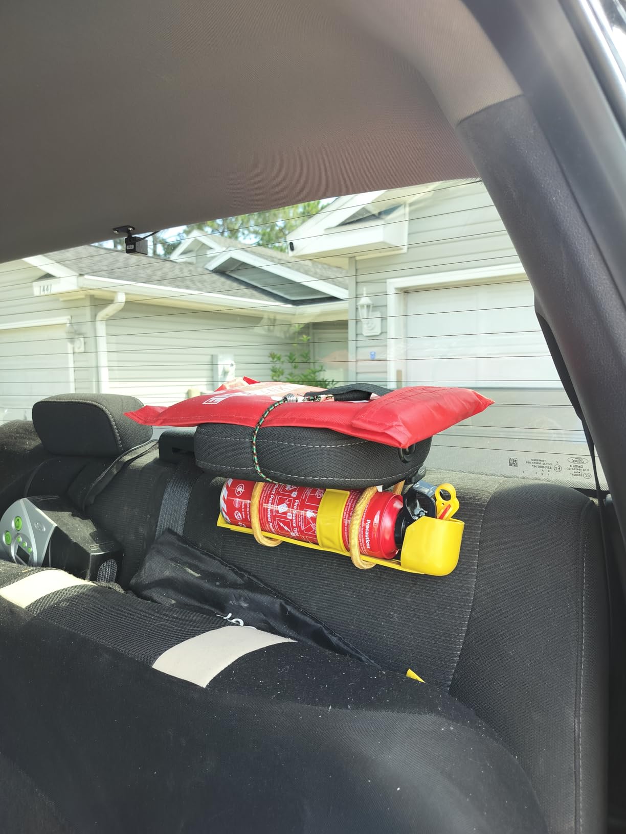 Fire Extinguisher for Home 1Pack, Kitchen, Car, and Grill, Compact Water-Based A, B, C, K Extinguisher with 6-Year Warranty and Easy Storage customer photo 2