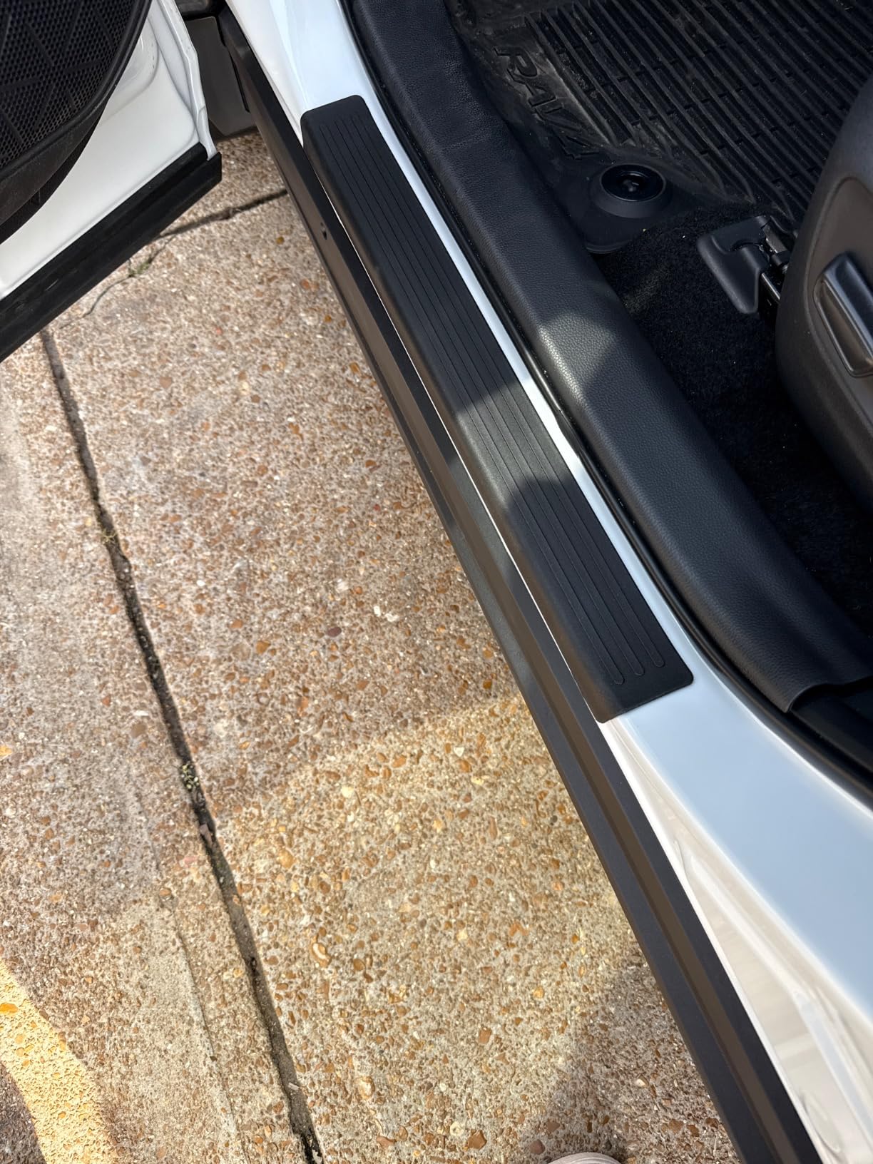 Door Sill Protector, Anti-Scratch Car Door Protection Compatible with Toyota RAV4 Hybrid, RAV4 Prime, RAV4-4 Door Set, Black customer photo 2