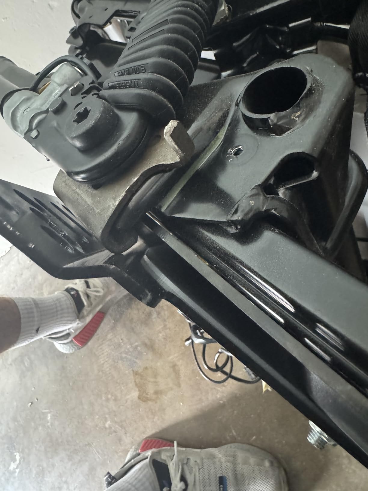 Swivel Seat Mount, 360° Rotation Driver Side Seat Swivel, Heavy Duty Rust Proof Seat Swivel Base Mount Plate Fit for Transit Sprinter Promaster, Enhance Your Seating Comfort customer photo 4