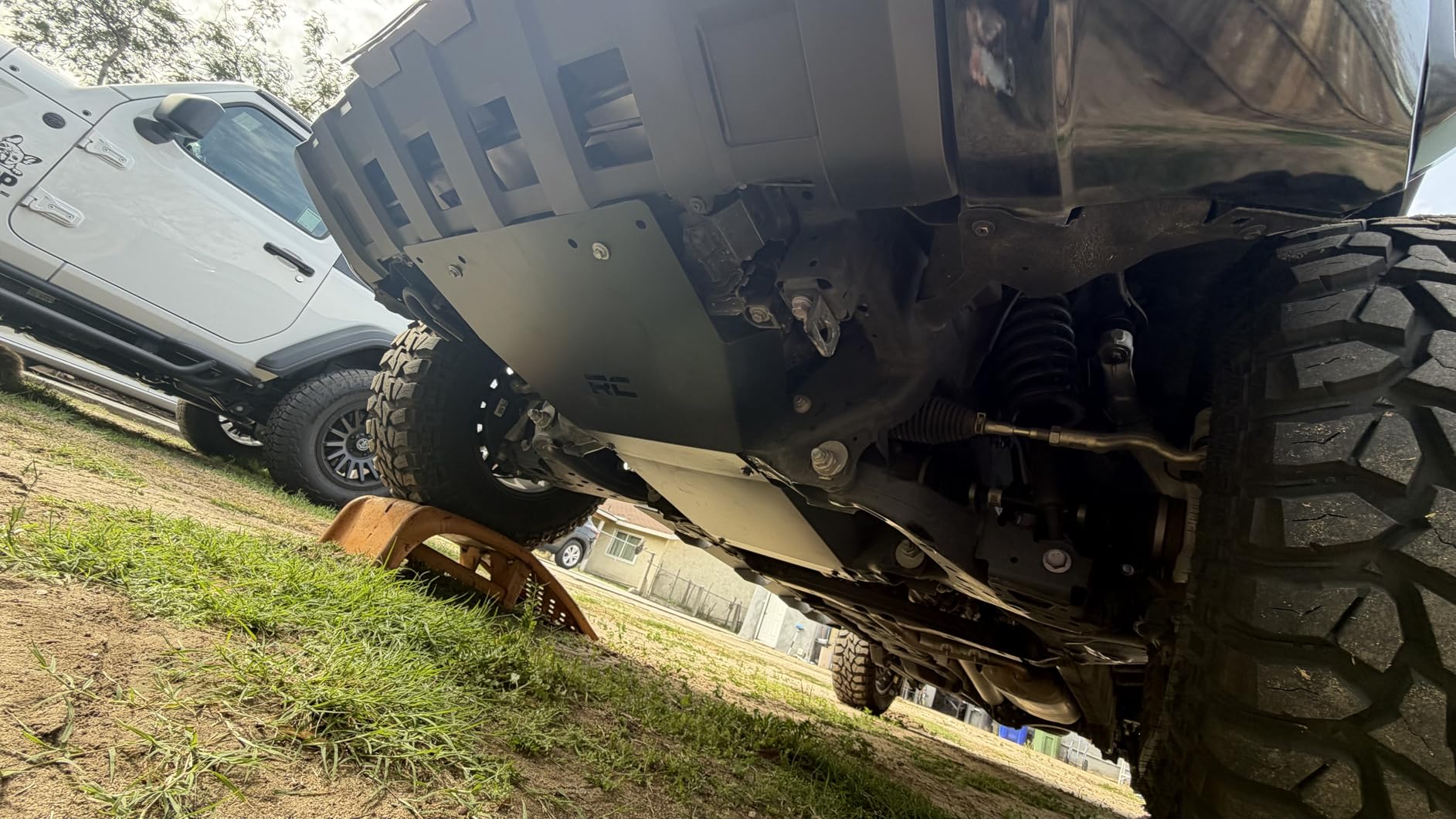 Rough Country Skid Plate Kit for 2024-2026 Toyota Tacoma 2WD/4WD (Non-Hybrid) - 11-Gauge Steel Underbody Armor + Differential Skid, Gloss Black customer photo 2