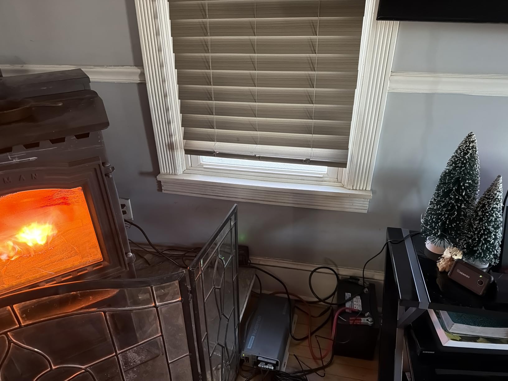 Renogy Inverter PUH, 3000W Pure Sine Wave Power Inverter with UPS Transfer Switch & Bluetooth, 12V DC to 120V AC Converter for RV, Truck, Home, Camping - 6000W Surge Power, Remote Monitoring customer photo 1