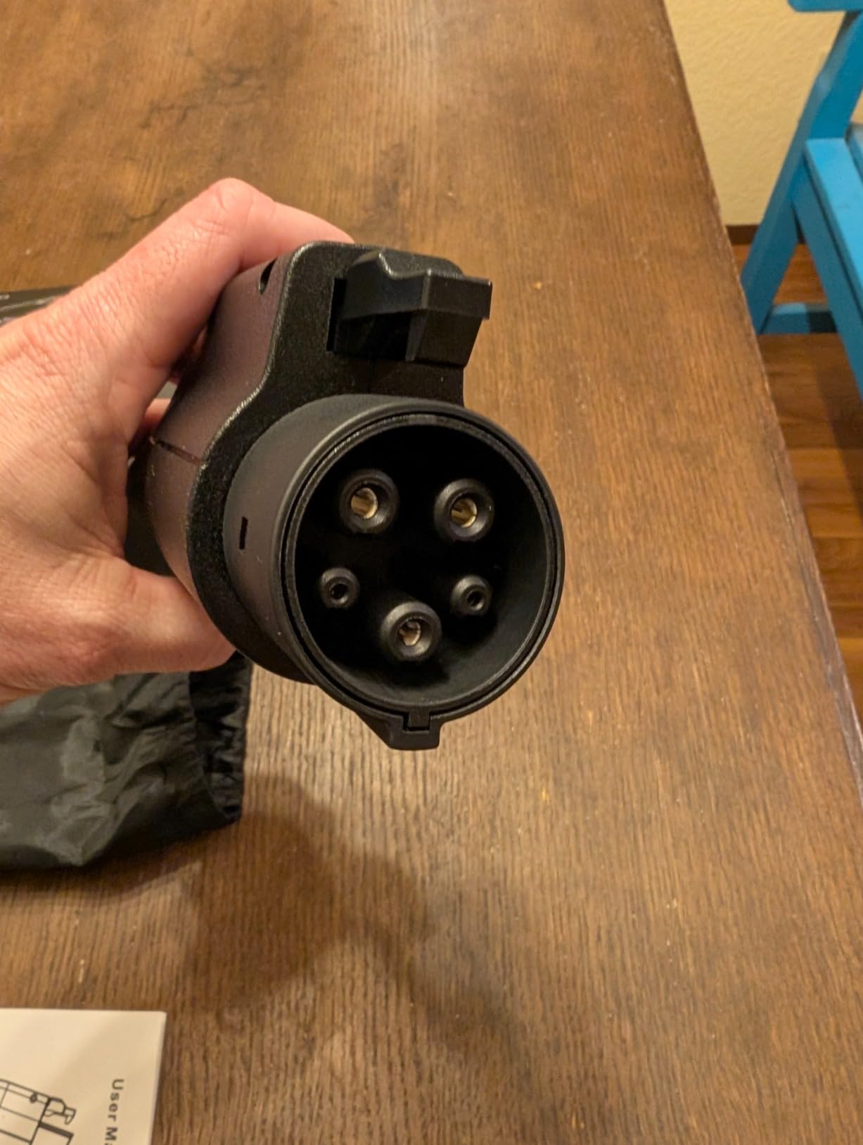 Portable V2L Adapter for Hyundai Ioniq 5, Hyundai Ioniq 6, Kia EV6, Power Your Devices by Using Your Car Battery, for Camping, Emergency Use customer photo 1