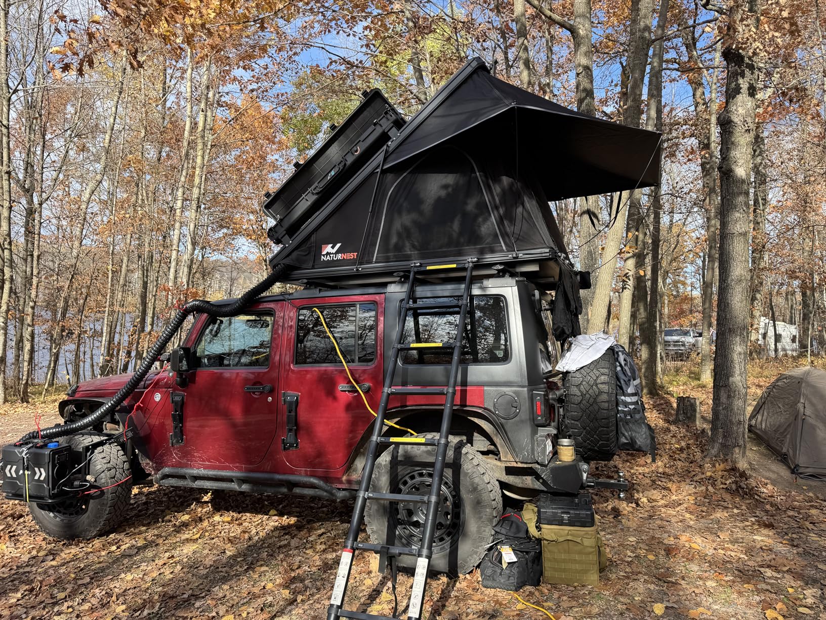 Naturnest Rooftop Tent Hard Shell, Easy Set Up Pop Up Tent for 2 Person Camping, Waterproof UV-Resistant Blackout Privacy 4 Season Tents for Truck, Jeep, SUV, Van, Trailer - Polaris Plus customer photo 2