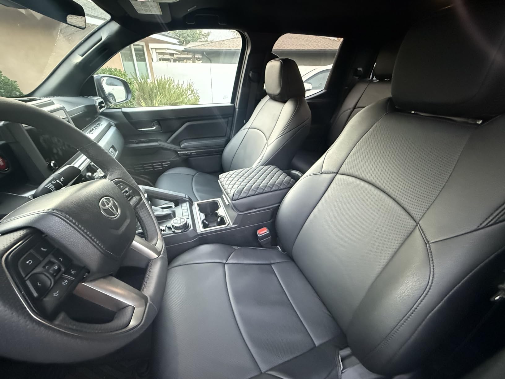 Car Center Console Cover for Chevy Silverado GMC Sierra 2019-2026, Tahoe & Suburban & Yukon 2021-2026 Bucket Seat, PU Armrest Cover Center Console Pad Interior Accessories, Anti-Scratch, Black customer photo 2