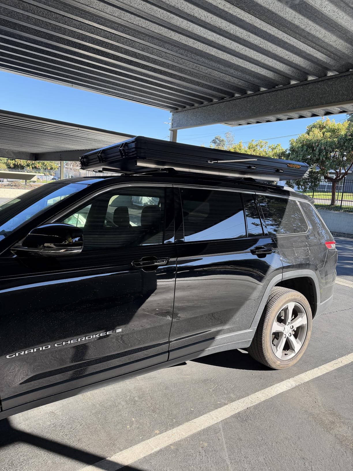 Explorer Pro Rooftop Tent Hard Shell with USB Outlet, Side Awning, Replaceable Netting Curtain & Luggage Racks for 4 Season Camping, Aluminum Pop Up 2-3 Person Roof Top Tent for Truck Jeep SUV Van customer photo 2