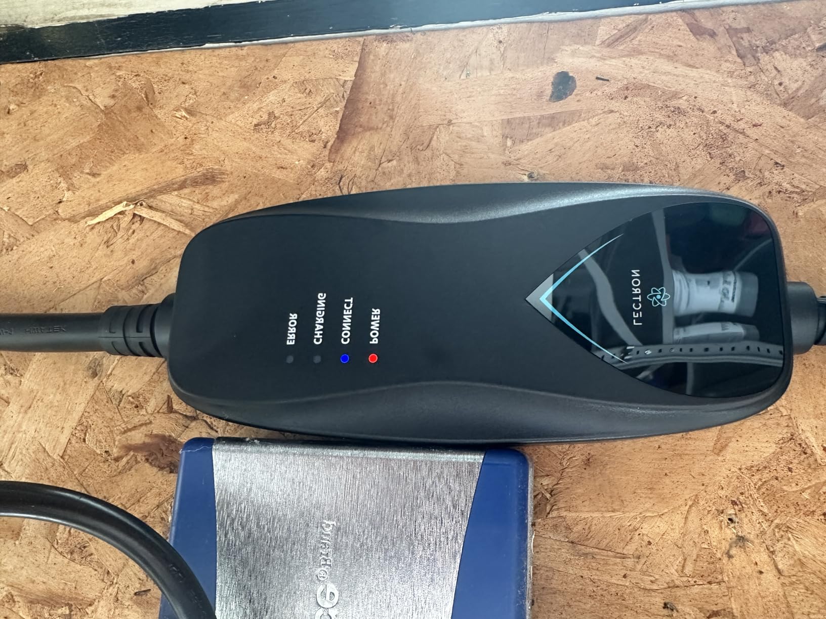 Lectron Level 2 J1772 Charger (WiFi Version) - 240V, 40 Amp, NEMA 14-50 Plug, 16 ft Extension Cord - Portable Electric Car Charger for J1772 Evs customer photo 2