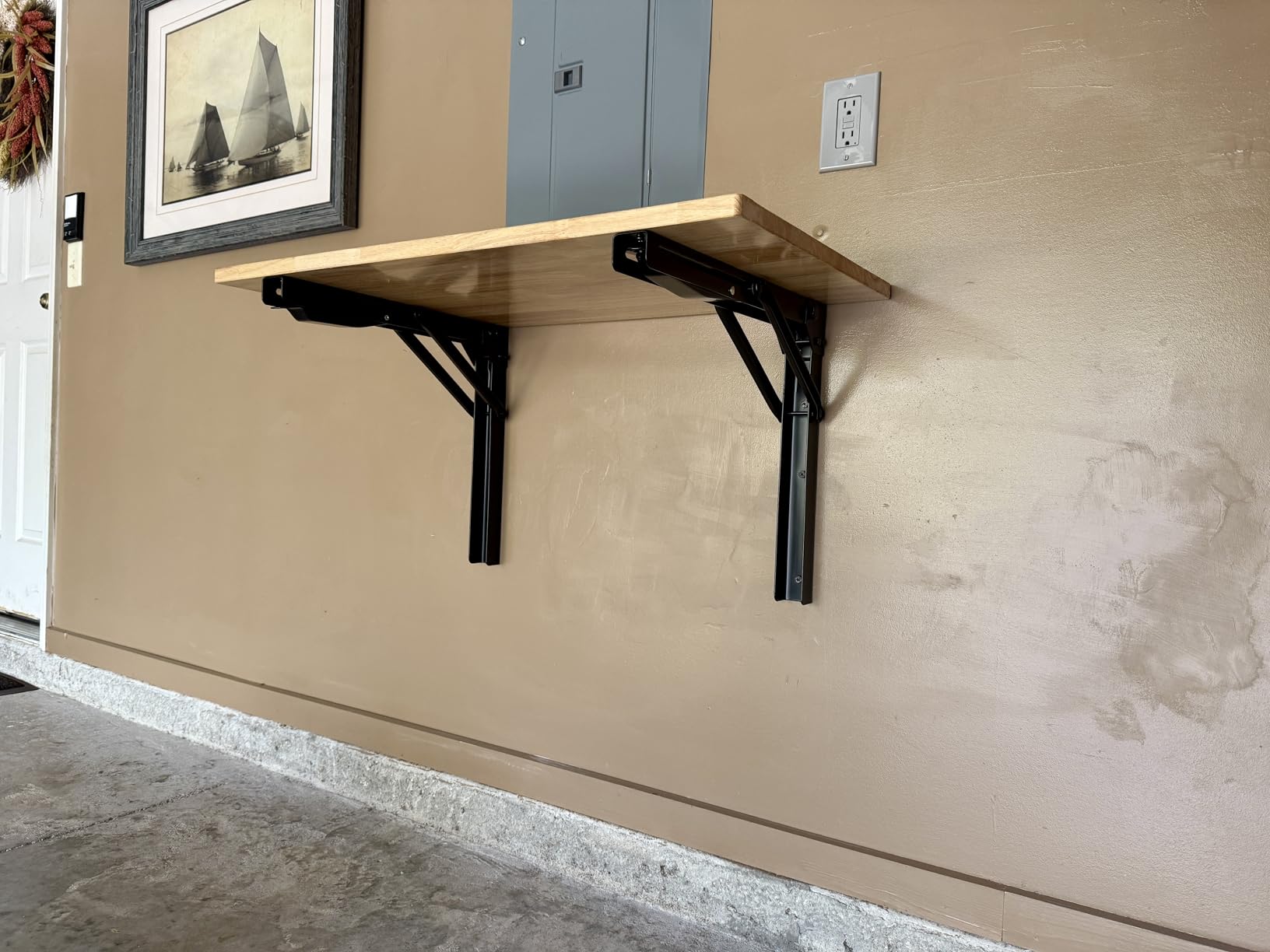 TORACK Heavy Duty Wall Mounted Folding Workbench, Space-Saving Collapsible Wall Table/Desk for Garage Workshop, Holds Up to 550 lbs (Board Size: 32 x 18 in) customer photo 1