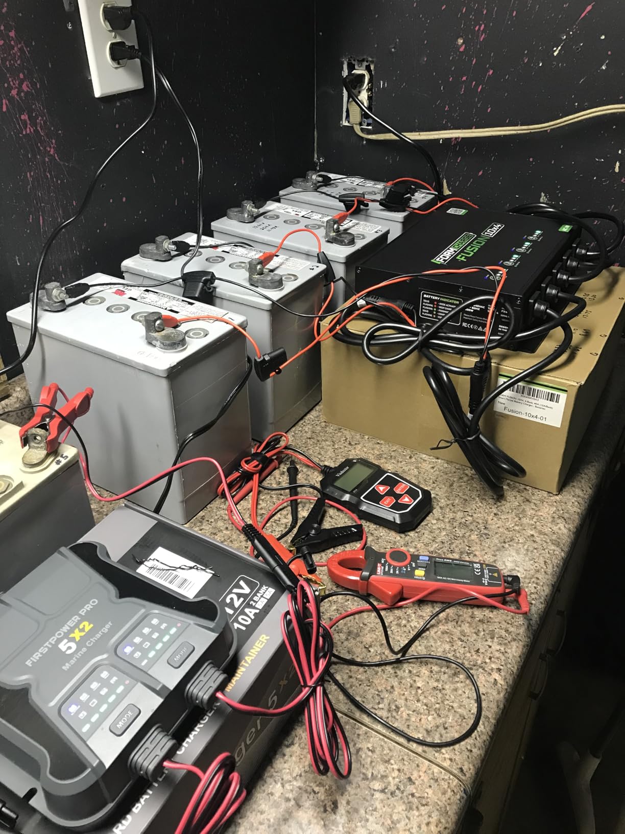 FORM Fusion 10X4 4-Bank Marine Battery Charger, 40A Total (10A per Bank), 12V Smart Onboard Boat Charger for Lithium (LiFePO4), AGM, and Deep Cycle Batteries - Waterproof with Force Start customer photo 1