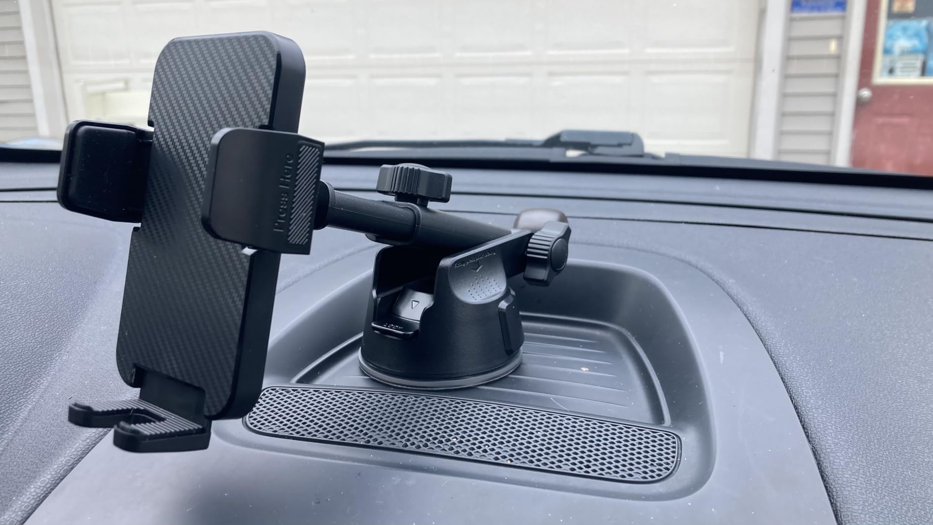 Qifutan Dash Mounted Holders Phone Holders for Your Car Phone Mount for Car Windshield Dashboard Air Vent Universal Desk Mounts Hands Free Automobile Cell Phone Holder Fit for iPhone Smartphone customer photo 2