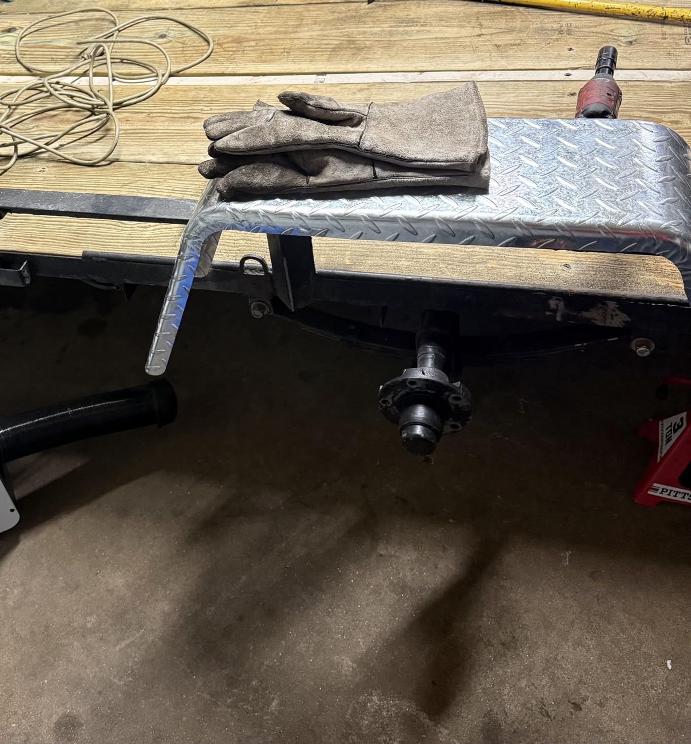 JY PERFORMANCE Trailer Fenders Single Axle Steel Round Single Axle Trailer Fenders with Fender Backs Fits for 14-16 Wheels 32 x 9 x 15 (2 PCS) customer photo 1