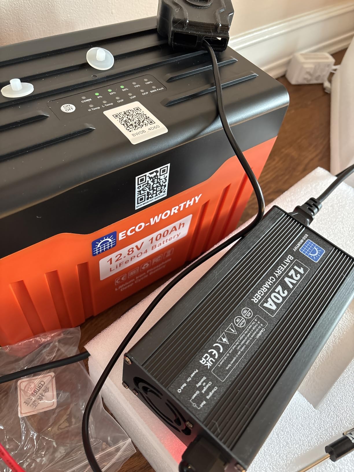 ECO-WORTHY 12V 100AH LiFePO4 Lithium Battery with SOC Display, Upgrade 2.0 with built-in Bluetooth, 100A BMS with Low-Temp Protection, Suitable for RV, Camping, Solar Off-Grid trolling motor customer photo 1