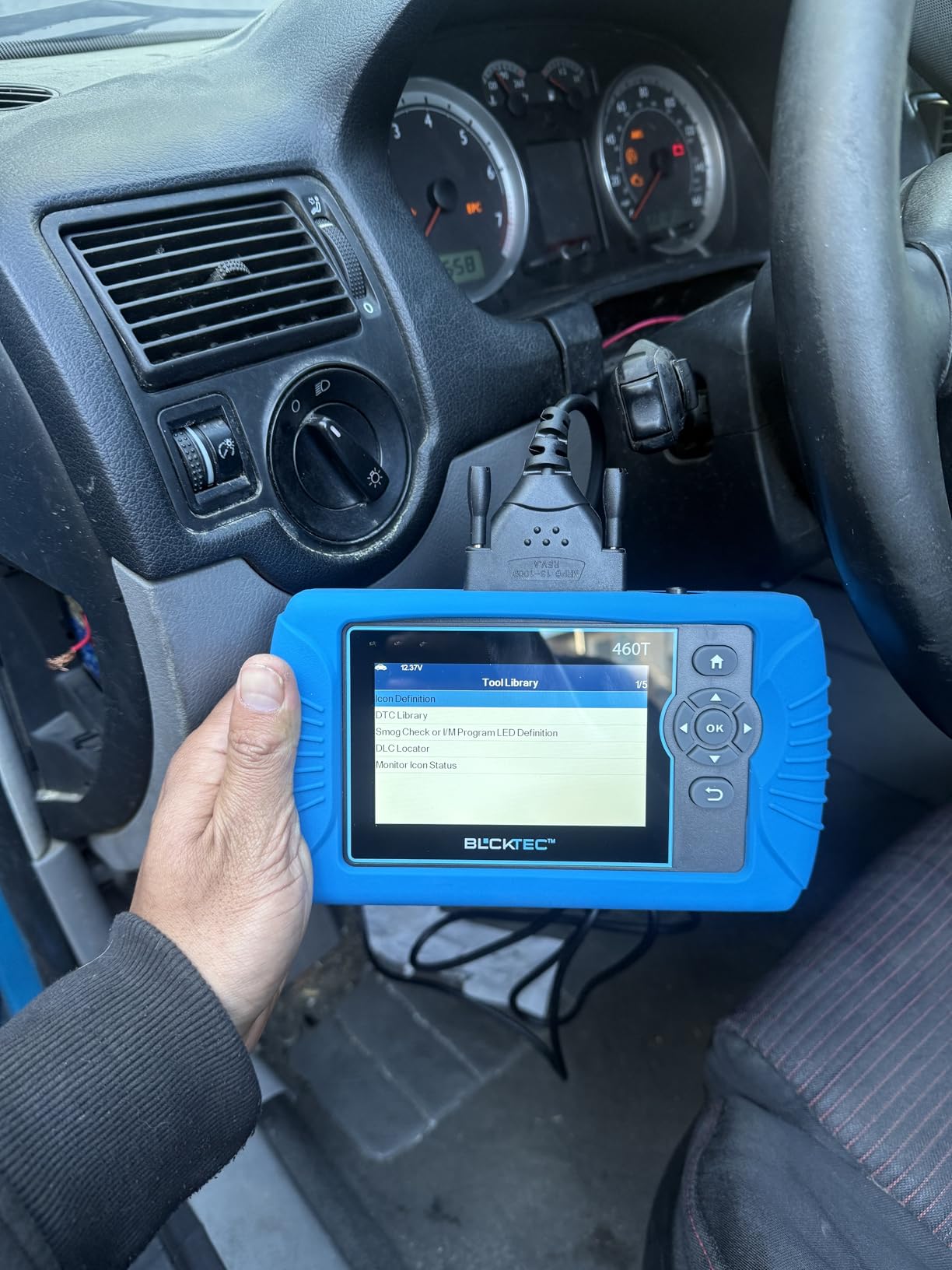 BLCKTEC 460T OBD2 Scanner Car Code Reader Engine ABS SRS Transmission Diagnostic Tool, 12 Reset Services, Oil/TPMS/EPB/BMS/SAS/DPF/Throttle Reset, ABS Bleeding, Battery Test, Auto VIN, Free Update customer photo 1