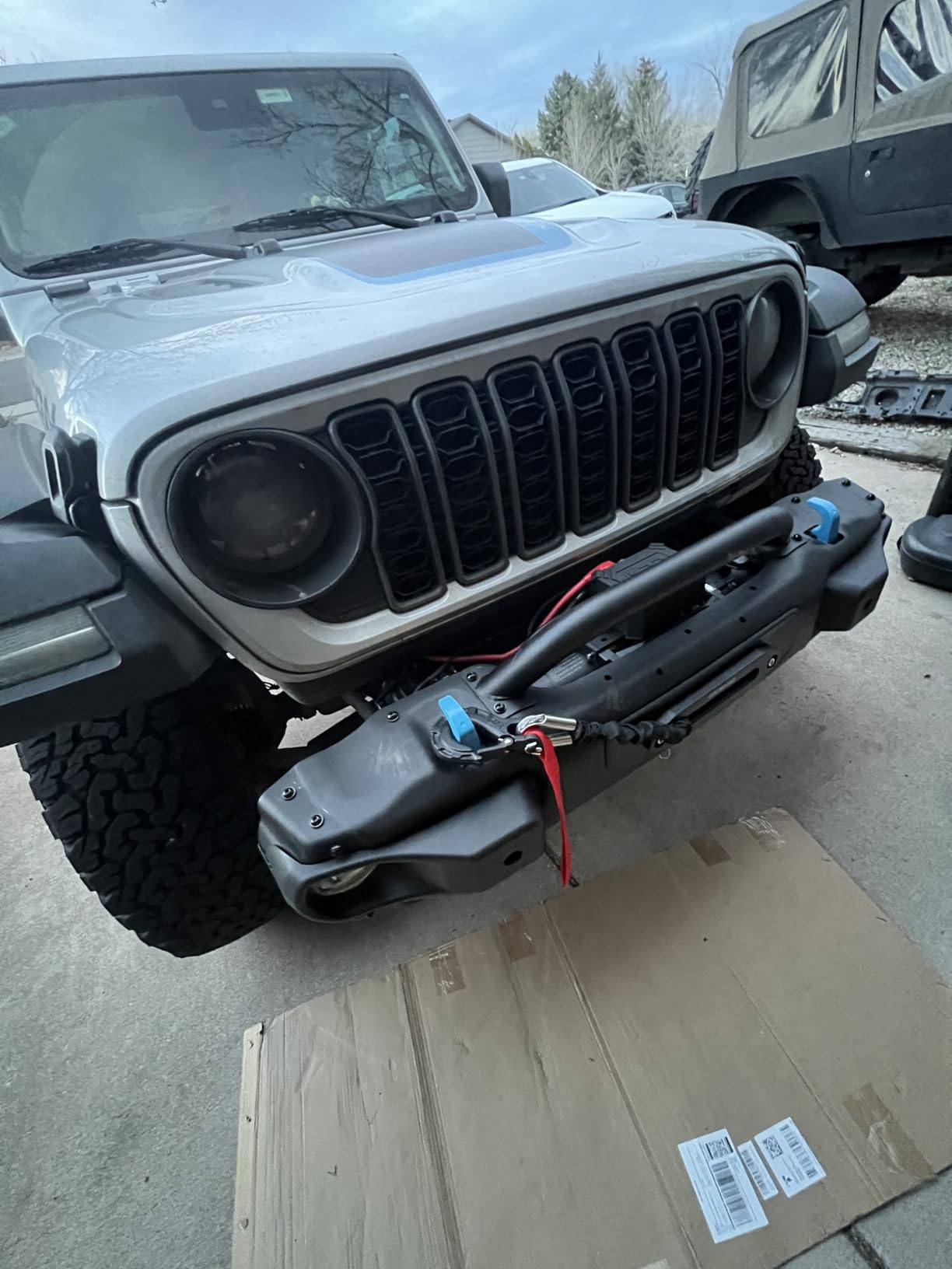 OPENROAD 12000 lb Recovery Winch with Synthetic Rope and 2 Wireless Remotes - IP68 Waterproof 12V Electric Winch for Jeep, SUV, Truck & Trailer - Panther Series 3S customer photo 1