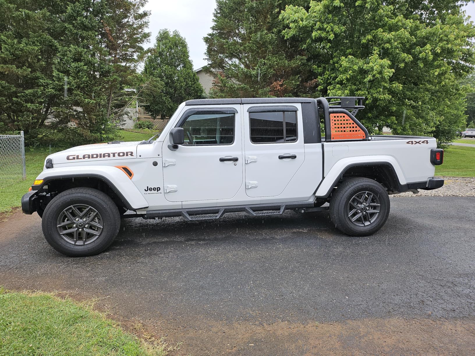 JOYTUTUS Roll Bar for Truck with Cargo Basket for Gladiator JT 2020-2026 & Tacoma 2015-2023, Heavy-Duty Extendable Chase Rack for Mid-Size Truck, Holds up to 660LB customer photo 2
