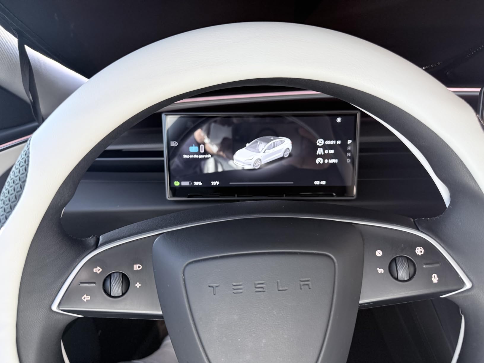 8.9'' Head Up Display for Tesla Model 3 Highland with Wireless/Wired Carplay Android Auto Bluetooth Synchronous Data, Equipped with Front Camera, OTA Update customer photo 1